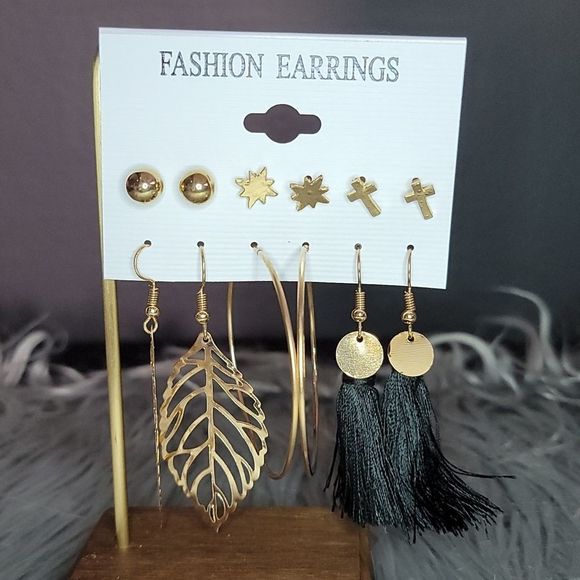 🪦 5/$30 Boho 6 Pair Earing Set - Picture 1 of 1